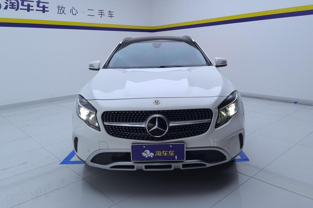 Mercedes-Benz GLA Модель 2018 года GLA 200 Dynamic – фото 2
