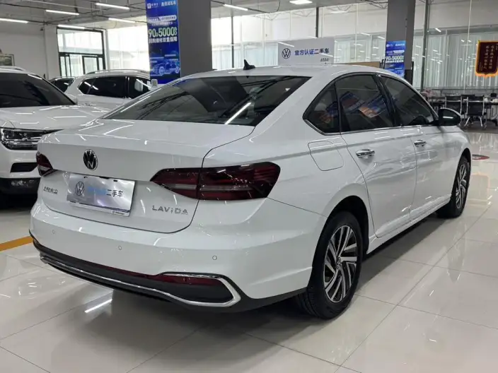 Volkswagen Lavida 2023 Model 1.5L Automatic Five million editions – фото 6