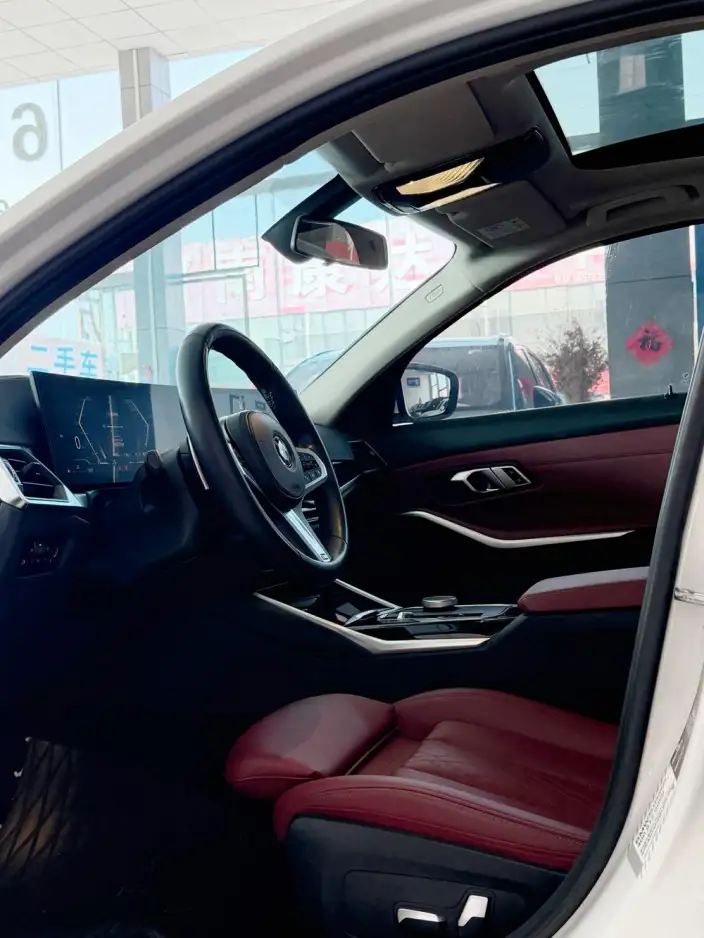 BMW 3 Series 2023 Model 320Li M Sports Set – фото 7