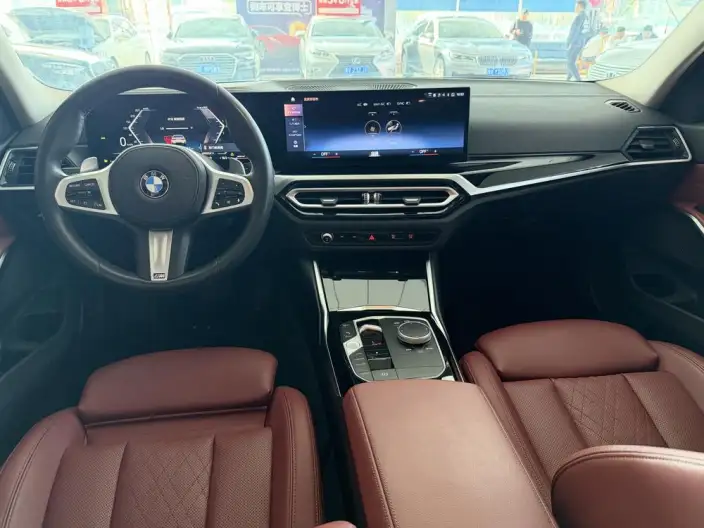 BMW 3 Series 2023 Model 320Li M Sports Set – фото 8