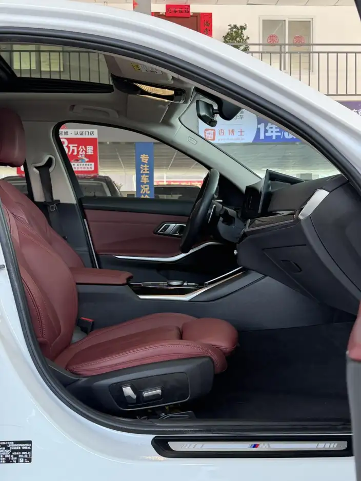 BMW 3 Series 2023 Model 320Li M Sports Set – фото 10