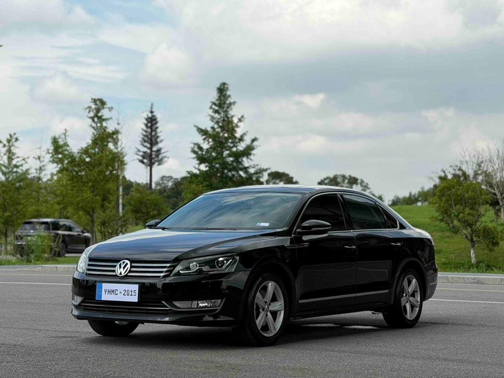 Volkswagen Passat 2014 1.8 TSI DSG Royal – фото 1