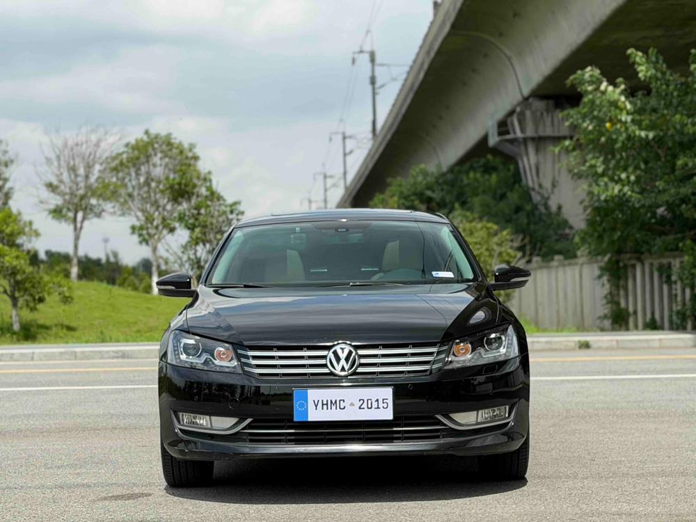 Volkswagen Passat 2014 1.8 TSI DSG Royal – фото 2