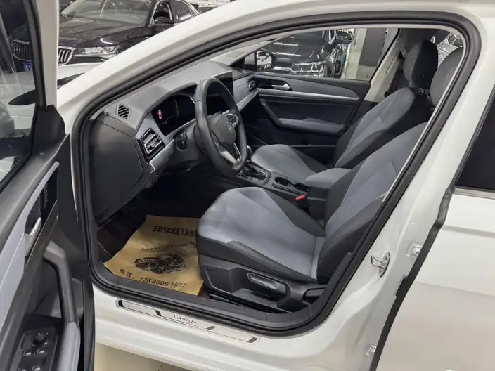 Volkswagen Lavida 2023 Model 1.5L Automatic Five million editions – фото 9
