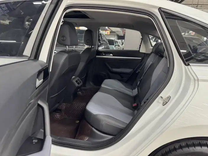 Volkswagen Lavida 2023 Model 1.5L Automatic Five million editions – фото 10
