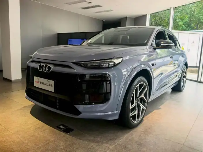 AUDI Q6L e-tron 2026 Model First Edition Pilot Edition