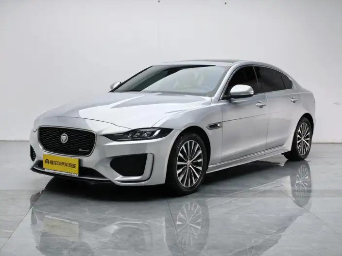 Jaguar XE L 2021 Model 2.0T 200PS R-DYNAMIC Youth Sports Edition