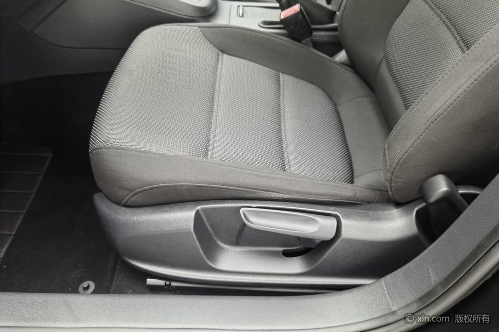 Volkswagen Sagitar 2015 модификация 1.6L автоматическое Fashion – фото 18