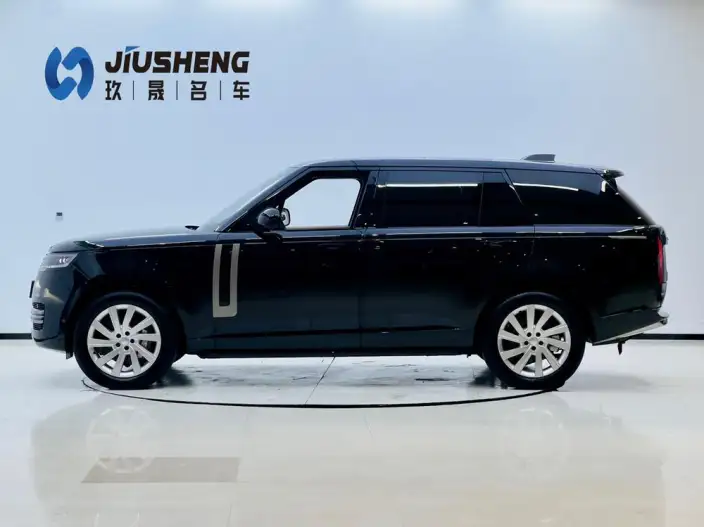 Range Rover 2025 Model 3.0 L6 400PS Shengshi Extended Edition