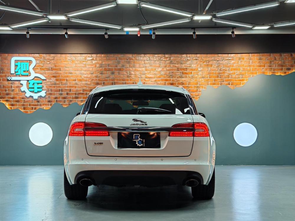 Jaguar XF 2015 модификация XF 2.0T Sportbrake Deluxe Edition – фото 6