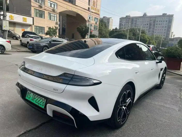 Xiaomi SU7 2026 Model Rear Drive Standard Edition – фото 6