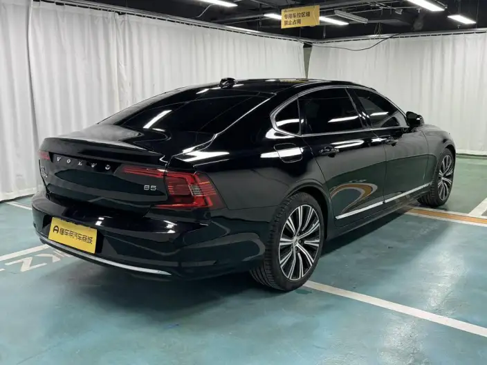 Volvo S90 2024 Model B5 Smart Range Deluxe Edition – фото 7