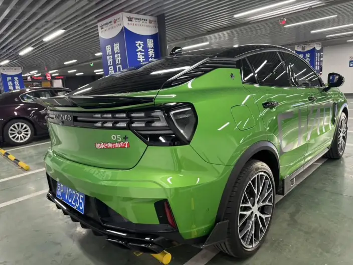 Lynk & Co 05 2021 Model 05+ 2.0TD Performance Package Edition