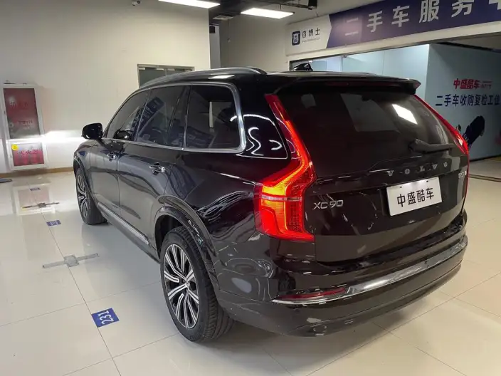 Volvo XC90 2023 Model B5 Zhixing Deluxe Edition 5 seat – фото 3