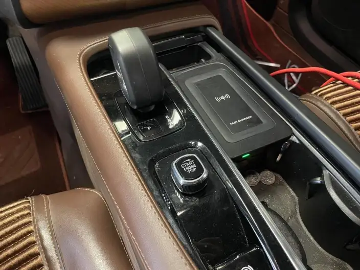 Volvo XC90 2023 Model B5 Zhixing Deluxe Edition 5 seat – фото 8