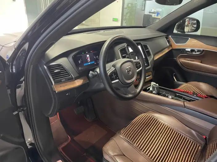Volvo XC90 2023 Model B5 Zhixing Deluxe Edition 5 seat – фото 9