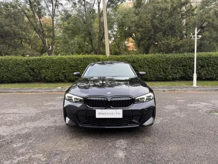 BMW 3 Series 2023 Model 325Li M Sports Set