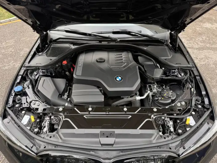 BMW 3 Series 2023 Model 325Li M Sports Set – фото 6