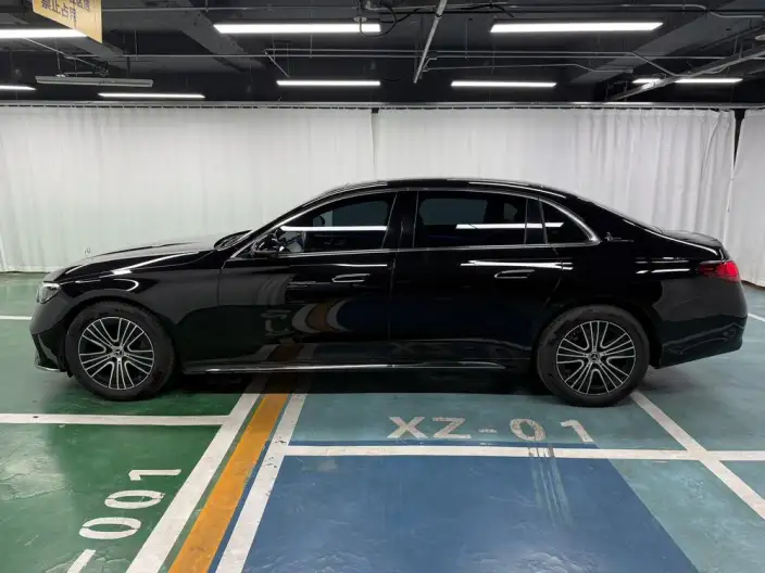 Mercedes-Benz E-Class 2024 Model E 260 L sedan