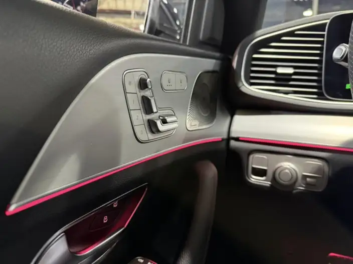 Mercedes-Benz GLE AMG 2024 Model AMG GLE 53 4MATIC+ – фото 9