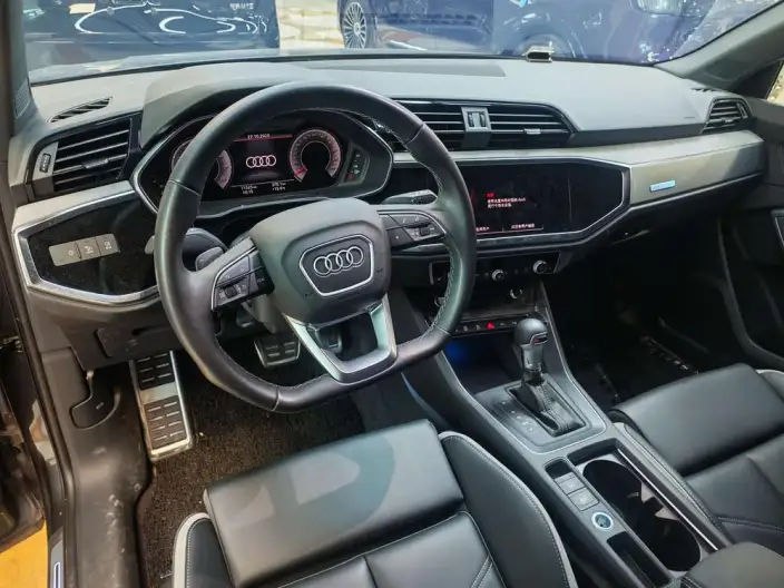 AUDI Q3 2024 Model 40 TFSI Fashion Dynamic Model – фото 8