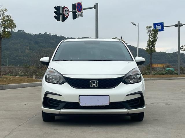 Honda Fit 2022 1.5L CVT Trend with Sunroof – фото 2