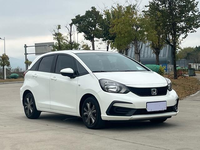 Honda Fit 2022 1.5L CVT Trend with Sunroof – фото 3