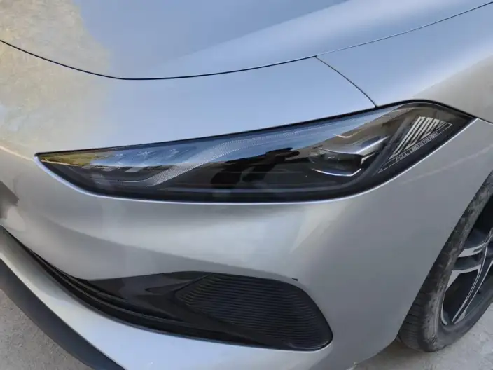 Roewe D7 DMH 2023 Model 125 Ultimate Edition – фото 8