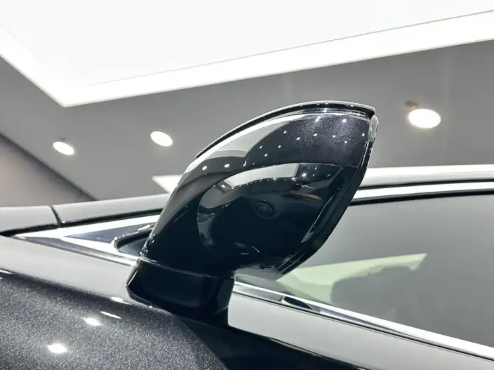 Lexus LS 2024 Model 500h Executive Edition – фото 9