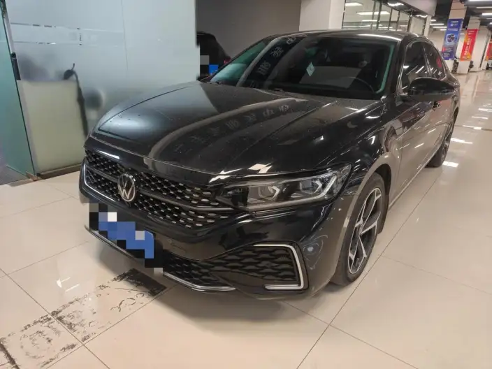 Volkswagen Passat 2023 Model Facelift 330TSI Starry sky Deluxe Edition – фото 1