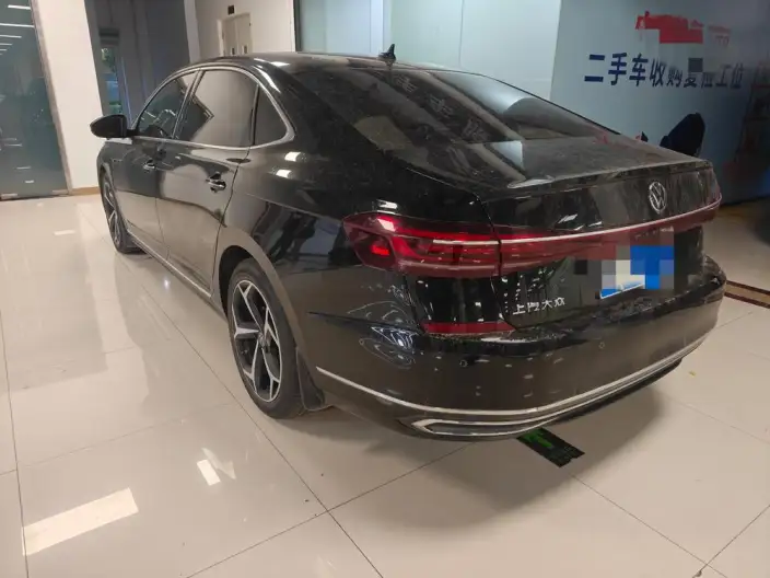 Volkswagen Passat 2023 Model Facelift 330TSI Starry sky Deluxe Edition – фото 3
