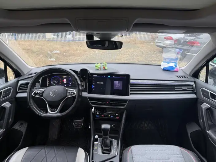 Volkswagen Tiguan L 2023 Model 330TSI 2WD R-Line Ultimate Edition – фото 8