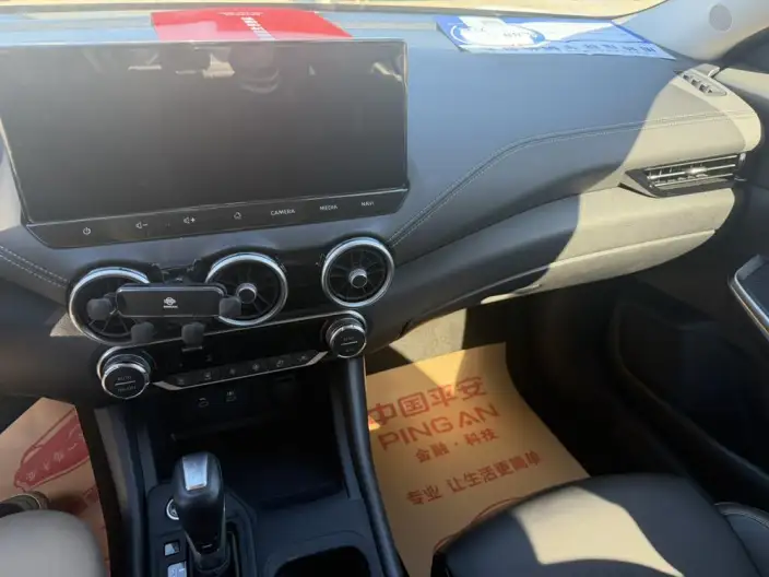 Nissan Sylphy 2023 Model 1.6L CVT Yuexiang Edition – фото 5