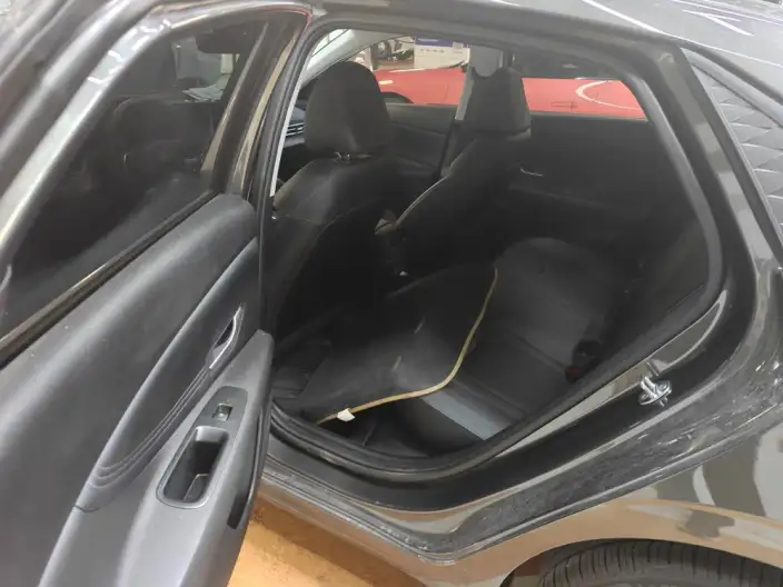 Hyundai Ioniq 2023 Model 1.5L CVT LUX Premium Edition – фото 10