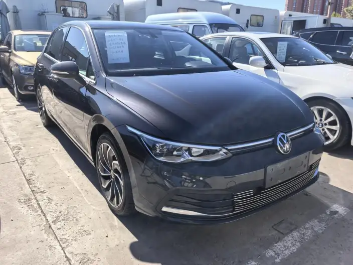 Volkswagen Golf 2021 Model 280TSI DSG Pro – фото 2