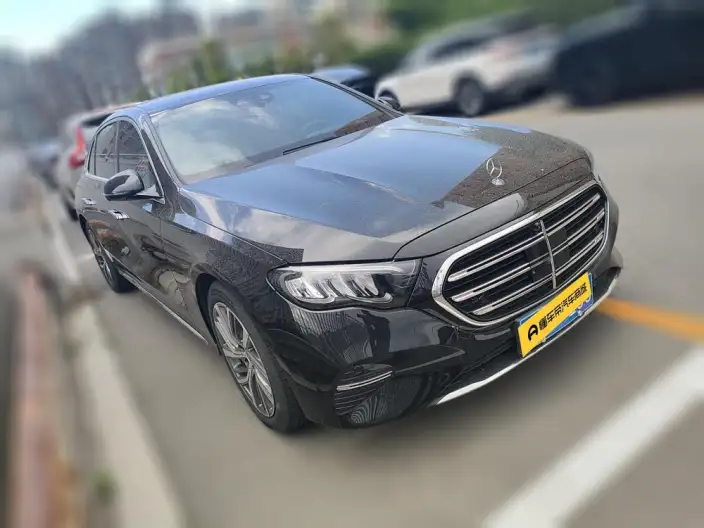 Mercedes-Benz E-Class 2025 Model E 300 L Fashion Model sedan – фото 3