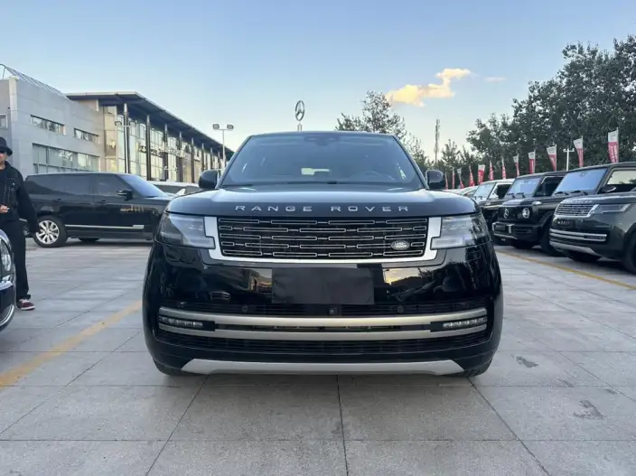 Range Rover 2023 Model 3.0 L6 400PS Shengshi Extended Edition – фото 2