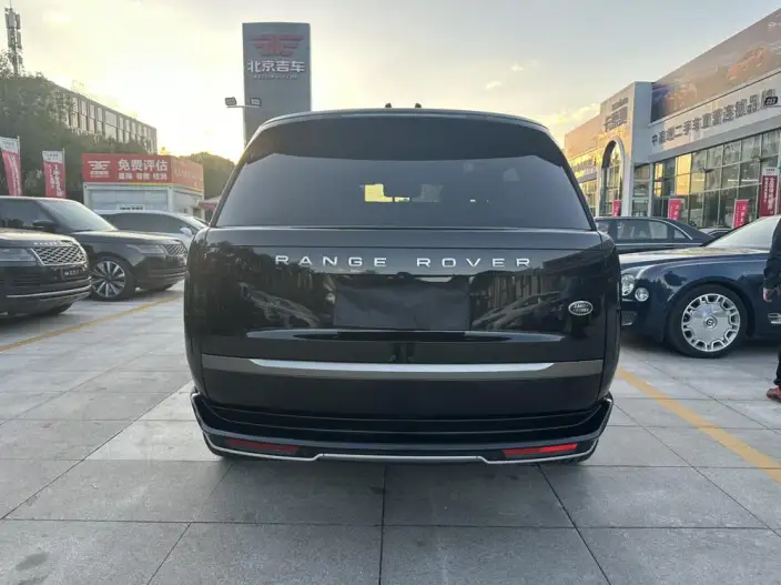 Range Rover 2023 Model 3.0 L6 400PS Shengshi Extended Edition – фото 5