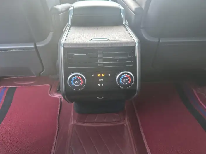 Range Rover 2023 Model 3.0 L6 400PS Shengshi Extended Edition – фото 8