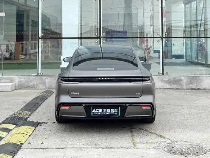 Geely Galaxy E8 2025 Model 575km Tiggo Edition – фото 6