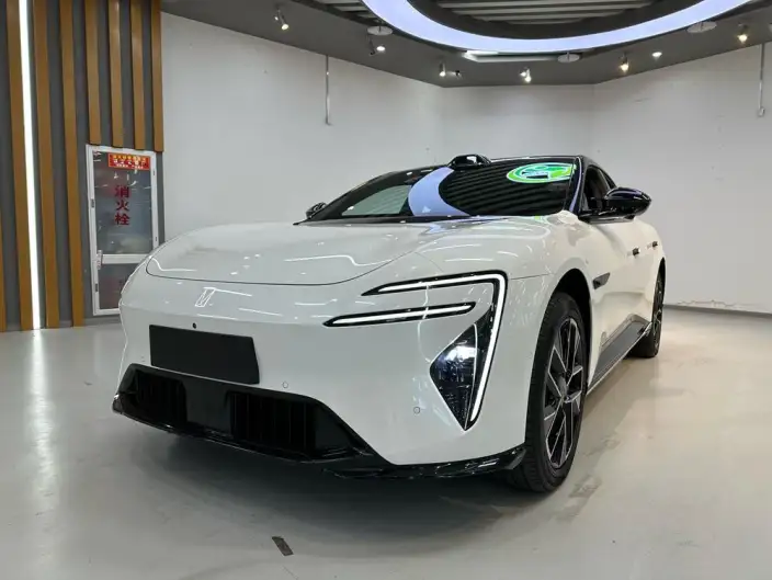 Avita 06 2025 Model Ultra 4WD EV Edition – фото 1