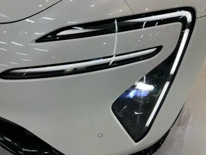 Avita 06 2025 Model Ultra 4WD EV Edition – фото 8