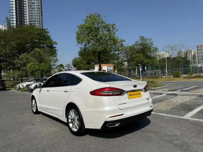 Ford Mondeo 2020 Model EcoBoost 180 Fashion Model – фото 5