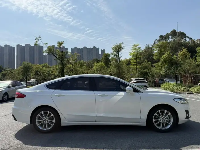 Ford Mondeo 2020 Model EcoBoost 180 Fashion Model – фото 8