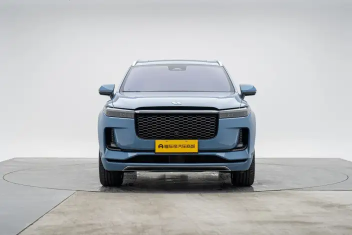 Li Auto ONE 2021 Model Extended Range 6 seat Edition – фото 2