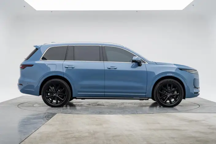 Li Auto ONE 2021 Model Extended Range 6 seat Edition – фото 8