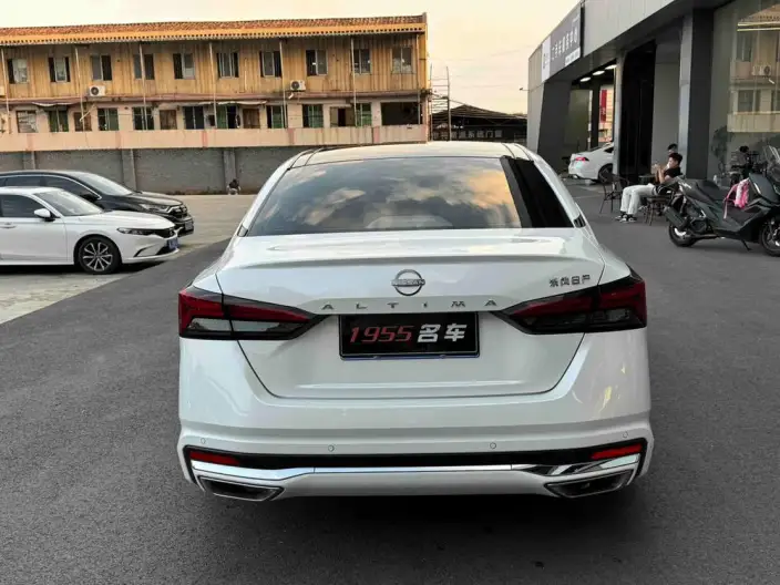 Nissan Teana 2022 Model 2.0L XL-Upr Premium Edition – фото 5