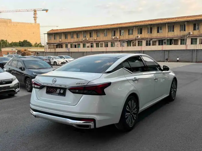 Nissan Teana 2022 Model 2.0L XL-Upr Premium Edition – фото 6
