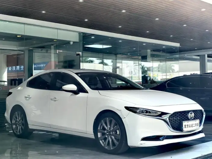 Mazda3 Axela 2022 Model 2.0L Automatic Zhi Ya Edition – фото 3