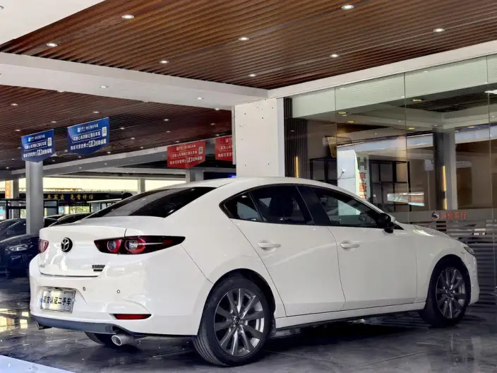 Mazda3 Axela 2022 Model 2.0L Automatic Zhi Ya Edition – фото 6